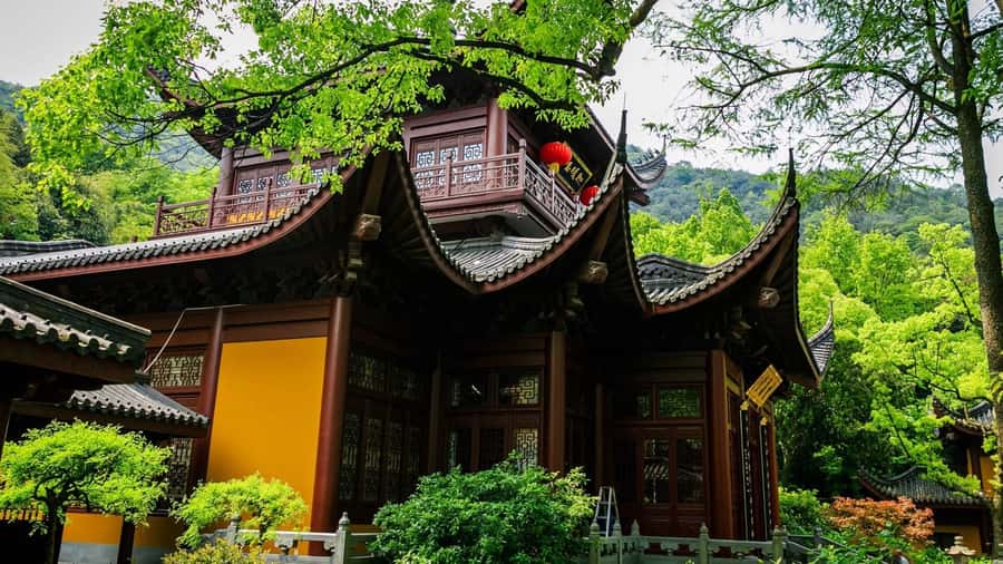 Hangzhou: Private Customized Tour of City's Top Sights - Key points at a glance