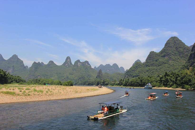 Highlights from Guilin to Yangshuo Full Day Private Tour - The Fuli bamboo raft is the calmest hour