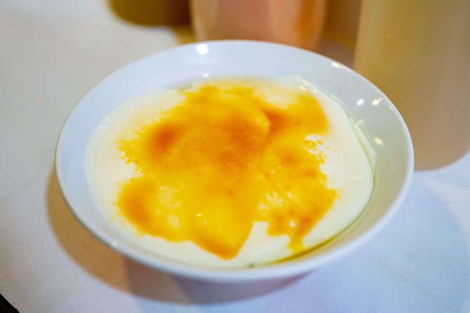 Hong Kong Food Tour: Sham Shui Po District - How the pace feels over three and a half hours