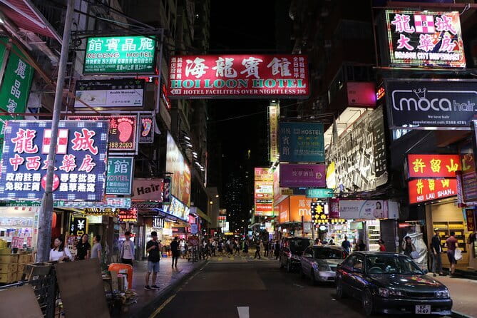 Hong Kong: Kowloon Street Market & Food Culture Walking Tour - Mahjong, betting, and a local social contract