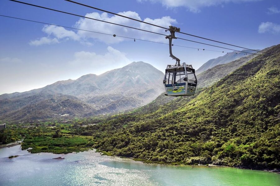 Hong Kong: Ngong Ping Private Cable Car Skip-the-Line Ticket - Po Lin Monastery and the Wisdom Path