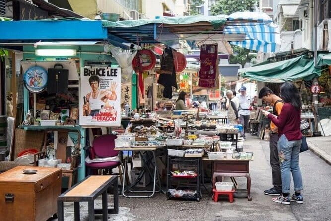 Hong Kong Street Food Tour with Locals - Dim Sum, Wonton & more - Egg tarts and the difference from Portuguese pastry