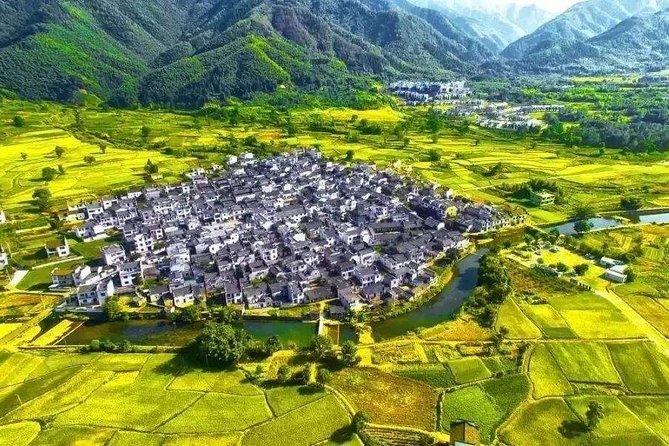 Hongcun Ancient Village Half-Day Private Tour from Huangshan - Timing, Weather, and Comfort