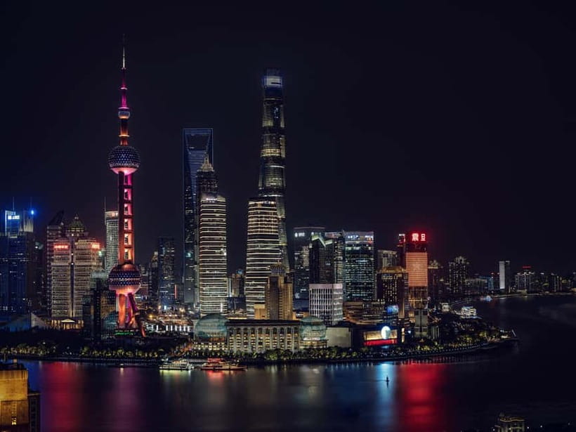 Huangpu Night Cruise: Cozy Vibe & Modern Shanghai Glow - Themed boats and longer dining options
