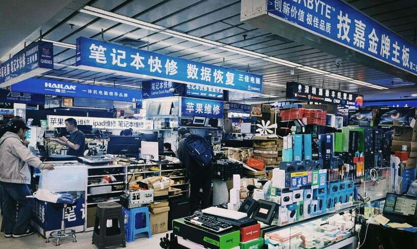 Huaqiangbei Insider Tour: Explore Shenzhen’s Tech Wonderland - Who will get the most from this experience?