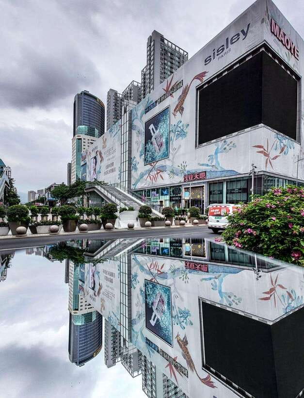 Huaqiangbei Insider Tour: Explore Shenzhen’s Tech Wonderland - The future-tech side of Shenzhen
