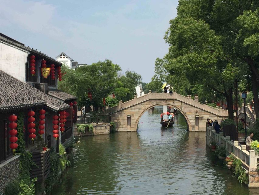 Immerse in Suzhou & Tongli: Private Day Trip - Seeing Chinese garden design at Humble Administrators Garden