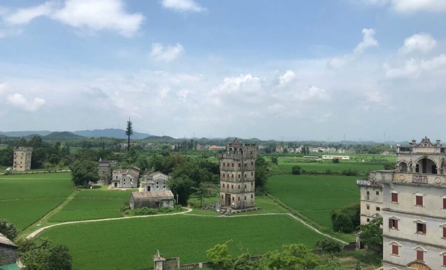 Kaiping Private Day Tour From Guangzhou - A local lunch between the villages