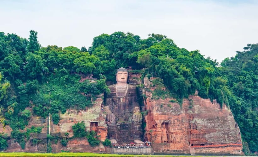 Leshan Giant Buddha & Huanglongxi/Buddha Temple Day Trip - Leaving Chengdu by private vehicle