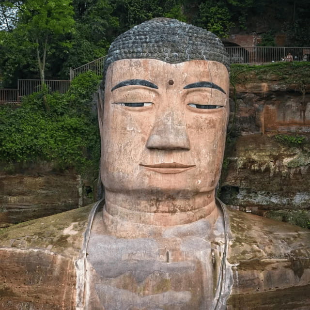 Leshan Giant Buddha Tour: Discover Ancient Stone Masterpiece - The Buddha’s Details Reward a Slow Look