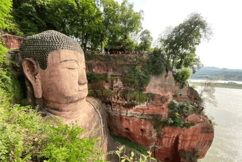 Leshan Giant Buddha Tour: Discover Ancient Stone Masterpiece - What the $205 Price Really Buys