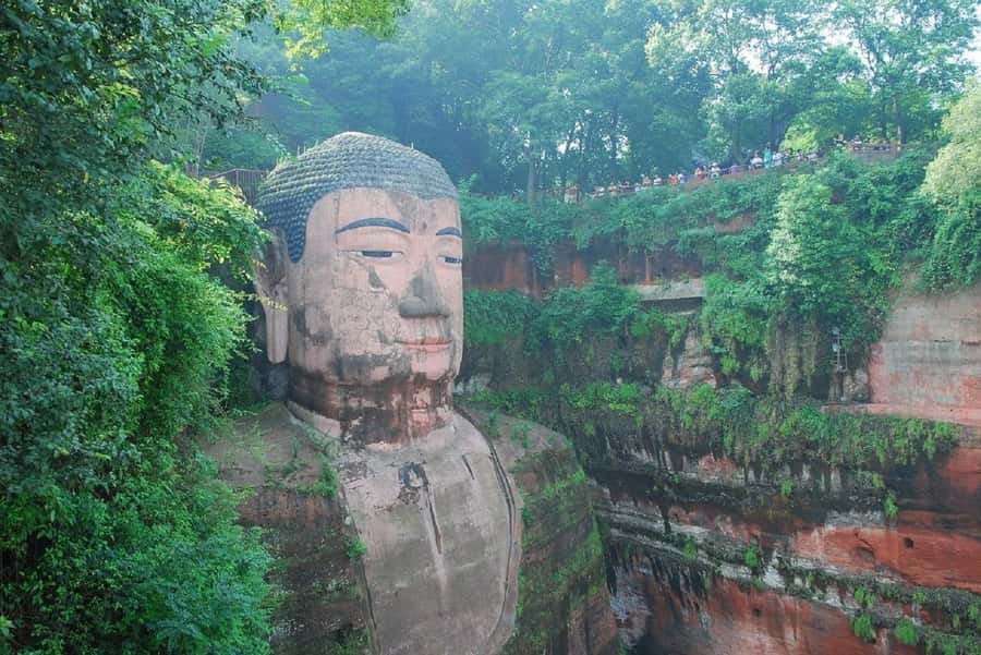 Leshan Grand Buddha Scenic Area and Panda Park Day Tour - Who should book this day trip?