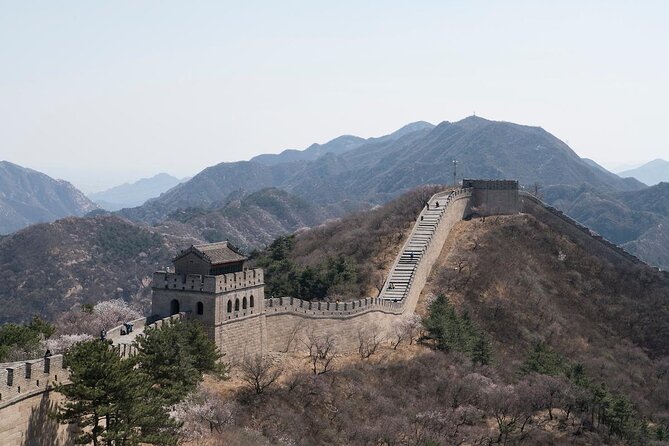 Licensed Private Taxi To MuTianYu Great Wall with Exclusive Gift - The private ride from Beijing to the wall