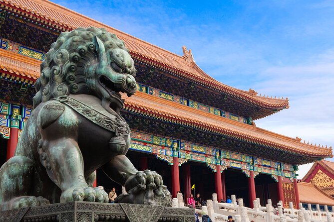 Local's Beijing: Forbidden City Insider Tour +Temple +Duck Feast - Tiananmen Square: scale before detail