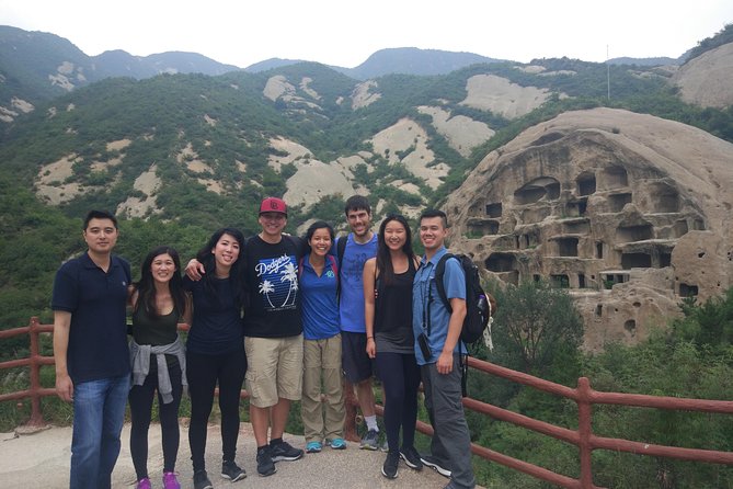 Longqingxia Gorge Cruise and Guyaju Cave Dwellings Private Day Tour - Why a private guide changes the day