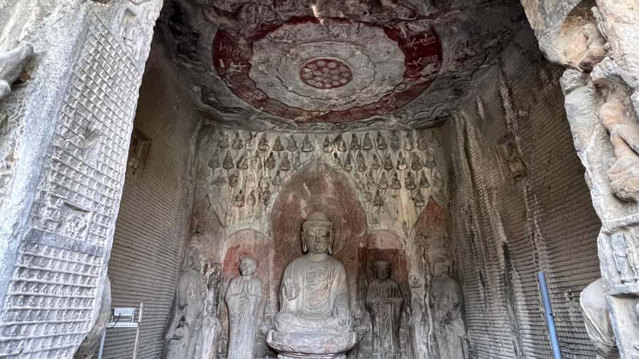 Luoyang: Day tour from Xian or LuoYang with tickets options - Choosing between Xi’an and Luoyang departures