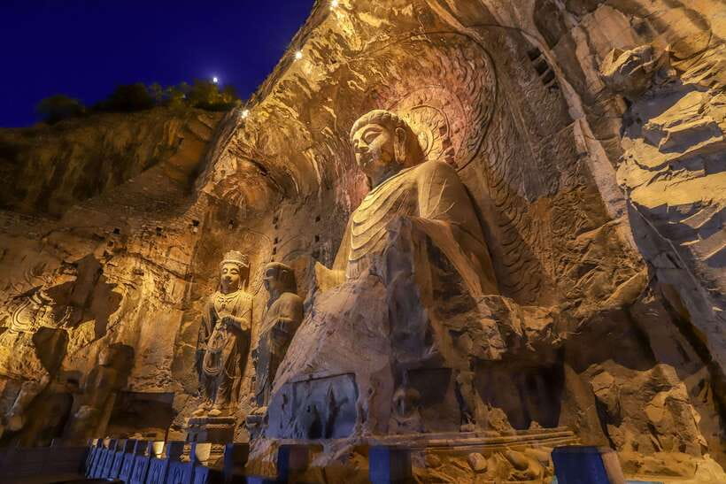 Luoyang: Longmen Grottoes Optional Tours or Tickets Only - The longer day: White Horse Temple and Luoyang Museum