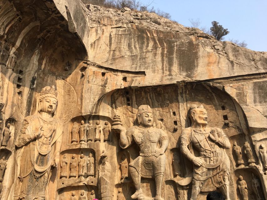 Luoyang Private Day Tour to Shaolin Temple&Longmen Grottoes - The Shaolin kung fu performance