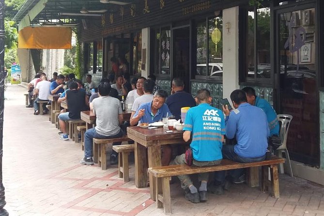 Macau｜Private Sightseeing Tour with Local Driver-Guide - Starting with pickup and the right vehicle