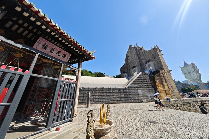 Macau Private Tour with an Insider - Guia Lighthouse gives you the first wide view
