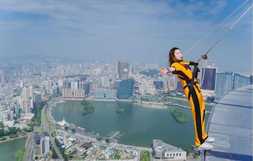 Macau Tower Observation Deck Ticket for Adult - Restaurants that can extend the visit