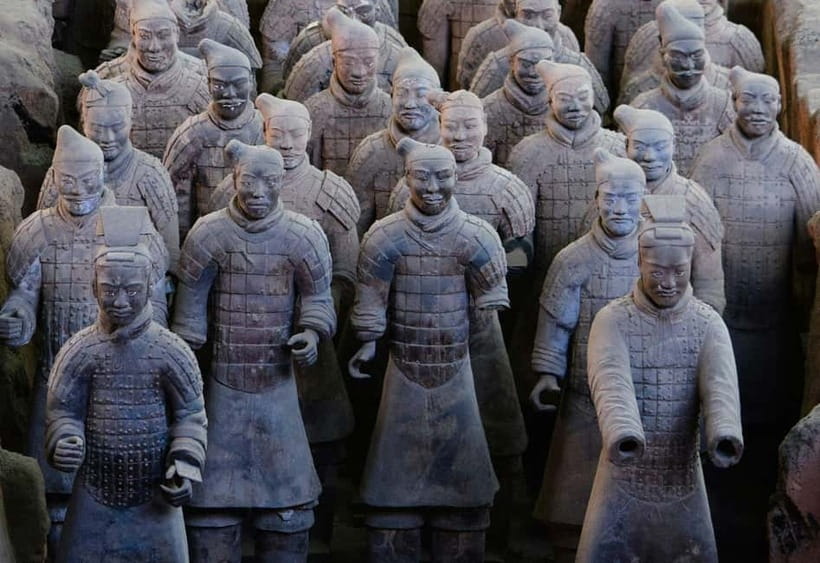 Mini Group English Guided Terracotta Warriors Tour - Inside the museum: three pits and two hours