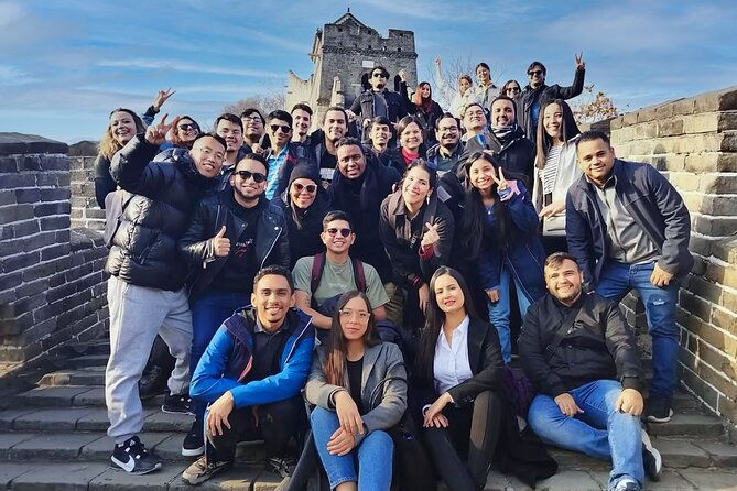 MuBus: Mutianyu Great Wall ENG/ESP/RUS Guided Bus Tour - What the $20 price really gets you