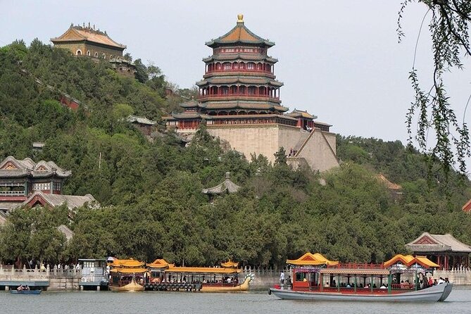 Mutianyu Great Wall And Gubei Watertown Private Day Tour - Key details to know before booking