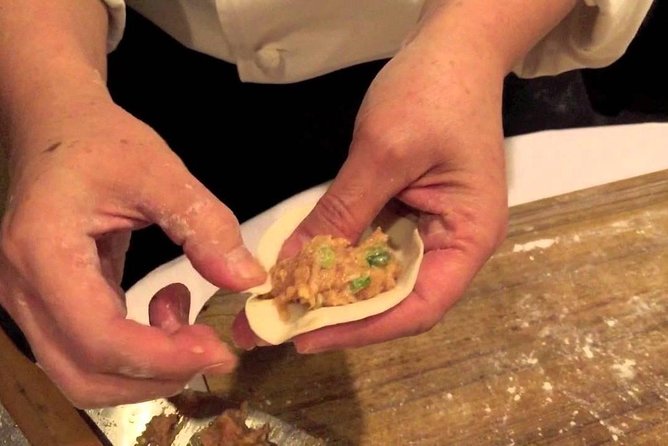 Organic Xiao Long Bao Soup Dumpling Class & Market Walk - From Jordan Station to the wet market