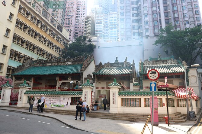 Private custom layover tour of Hong Kong - 7 hours - Central and Sheung Wan, where old and new Hong Kong meet