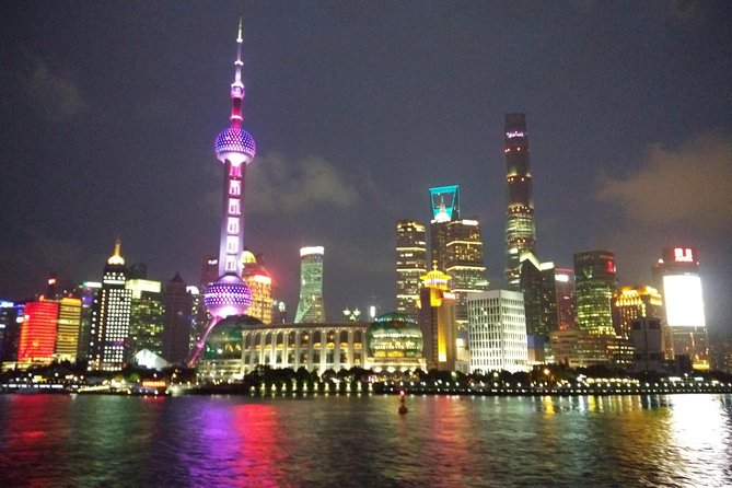 Private Evening Tour: VIP Huangpu River Cruise and Shanghai Lights - The VIP Huangpu River cruise