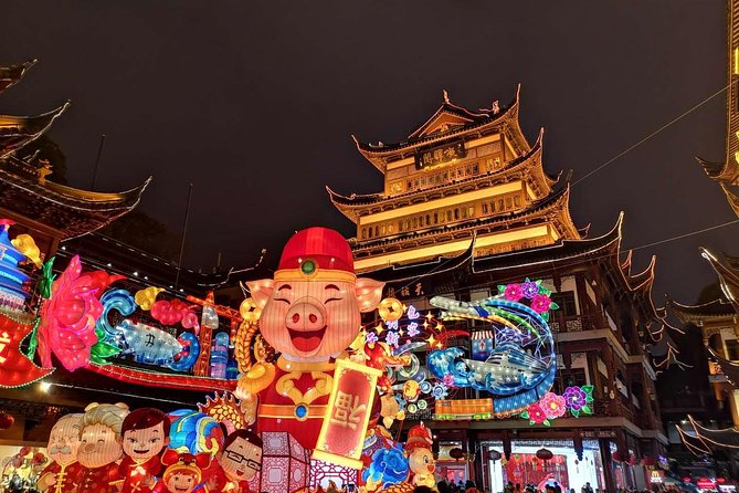 Private Evening Tour: VIP Huangpu River Cruise and Shanghai Lights - Timing, walking, and weather