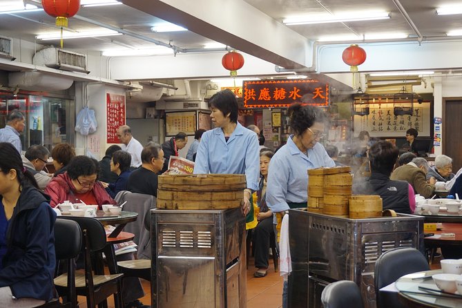 Private Food Tour: Hong Kong Island - Dried seafood, tea, and everyday Sheung Wan