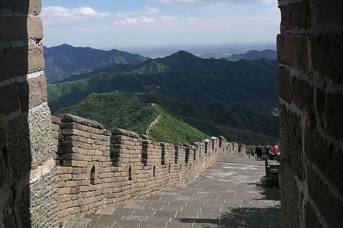 Private Half-Day Mutianyu Great Wall Tour including Round Way Cable Car or Toboggan - The 1.5-hour ride from Beijing