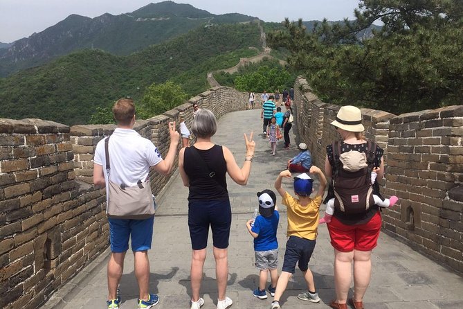 Private Mutianyu Great Wall Day Tour From Beijing City/Airport - Crowds, seasons, and weather