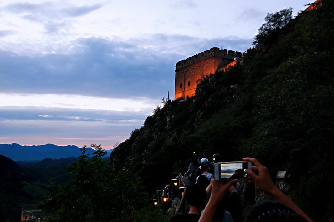 Private Sunset&Night Tour: Simatai Great Wall & Gubei Water Town - Why the sunset timing makes this tour special