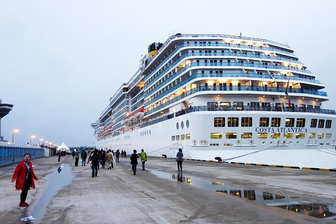Private Transfer: Tianjin Xingang International Cruise Home Port to Beijing Hotel - Leaving Tianjin port without the usual fuss