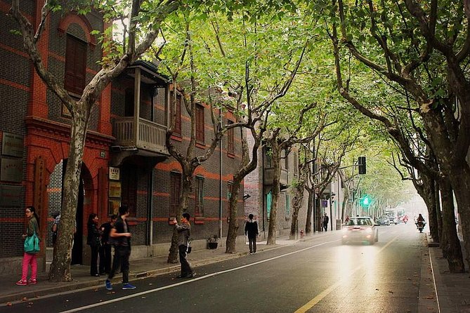 Private Walking Tour in the Former French Concession - King Albert Apartment and a more ordinary side of the Concession