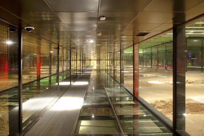 Private Xi'an Tour: Terracotta Warriors, Hanyangling Museum, Cave Homes - A short look inside a Yaodong cave home