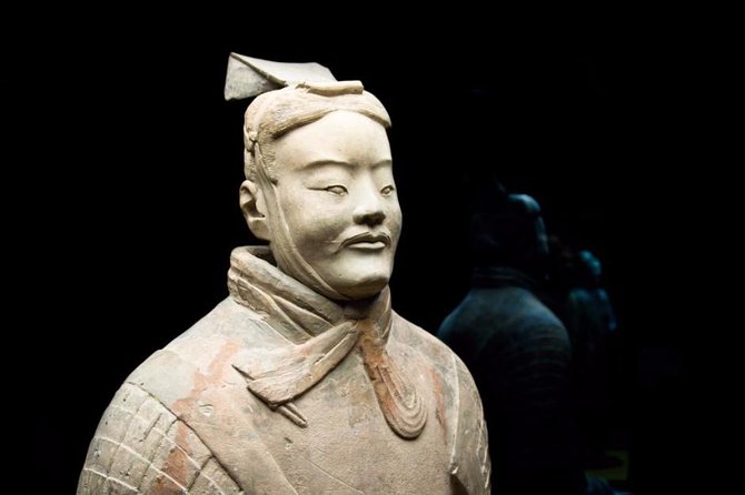 Private Xian Day Tour: Terracotta Warriors, Big Wild Goose Pagoda - Three excavation halls, three different impressions