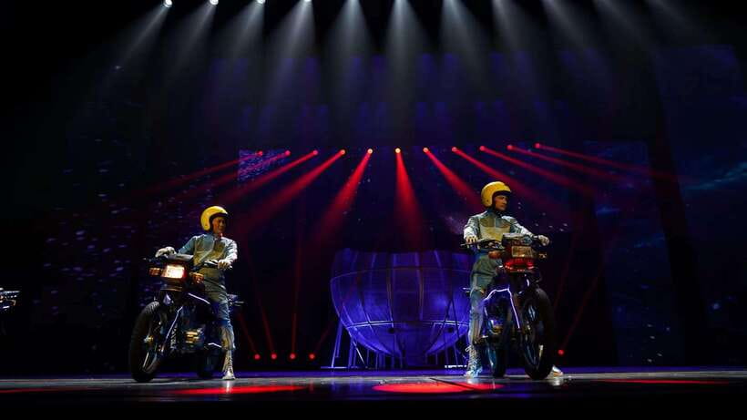 Red Theatre Beijing Acrobatic Show Tickets - Is $39 good value?