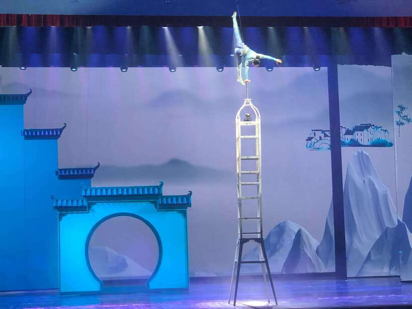 Red Theatre Beijing Acrobatics Show Ticket - Is $39 Good Value for One Hour?