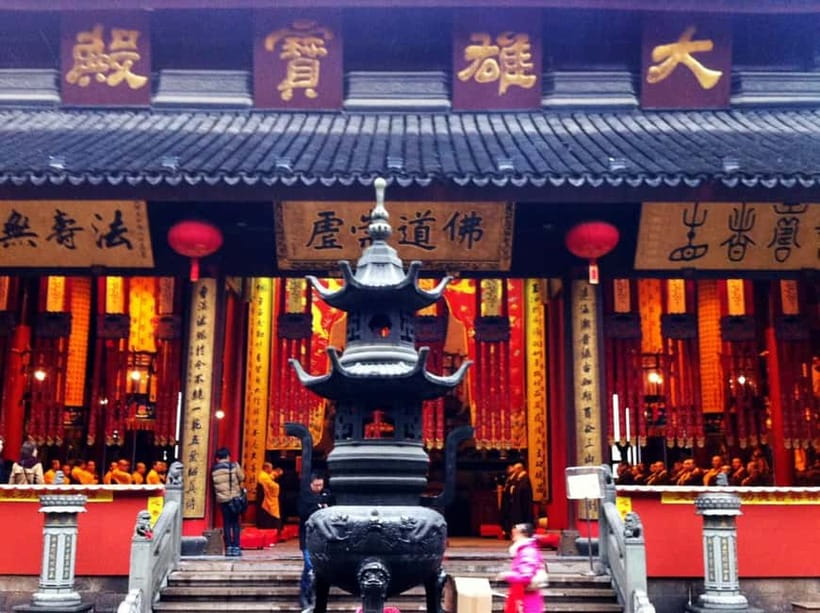 Shanghai: 4-Hour Private Customizable City Tour - Pudong towers and the choice of an observation deck
