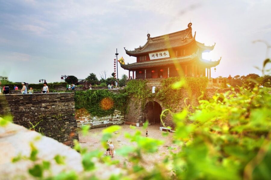 Shanghai: All-Inclusive Suzhou Day Trip by Bullet Train - Why Suzhou makes a smart day trip from Shanghai