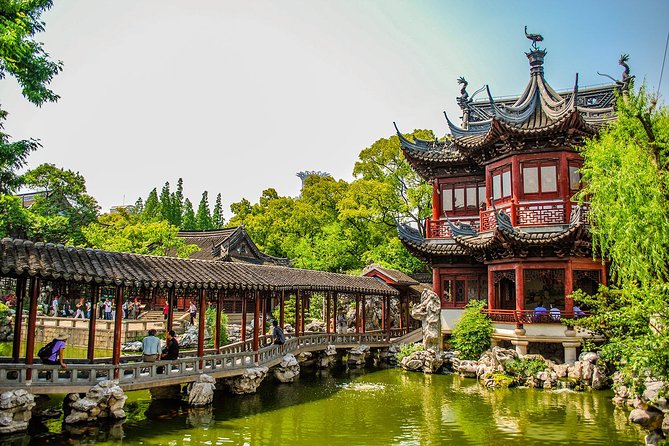 Shanghai Day Tour to Zhujiajiao Water Town, Yu Garden, Bazaar, Bund - The Bund at the end of the day