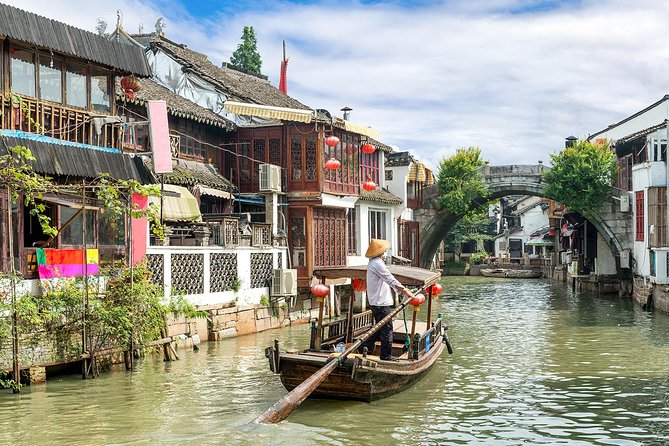 Shanghai Day Tour to Zhujiajiao Water Town, Yu Garden, Bazaar, Bund - Yu Garden: a quieter hour and a half