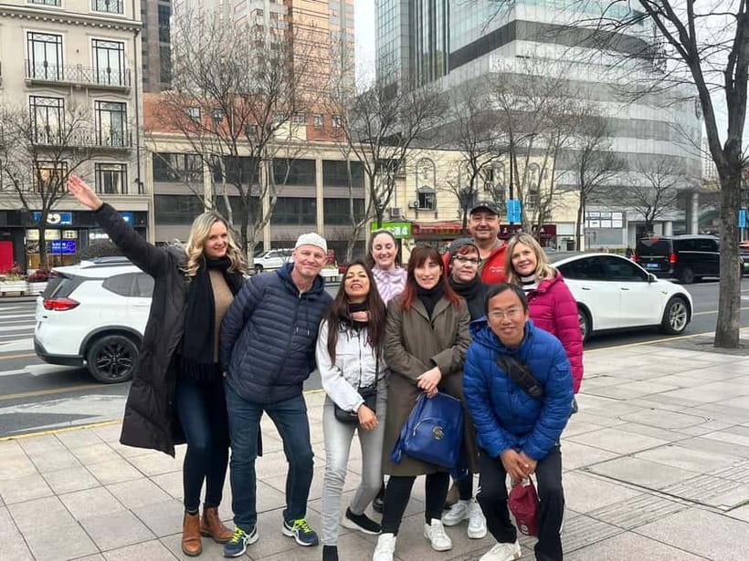Shanghai Highlights Walking Tour With A Real Local - Meeting at East Nanjing Road