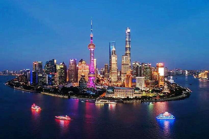 Shanghai Night River Cruise VIP Seat with Authentic Dinner - Key points to know before booking