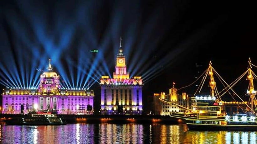 Shanghai Night River Cruise VIP Seat with Authentic Dinner - A private pickup that keeps the evening simple