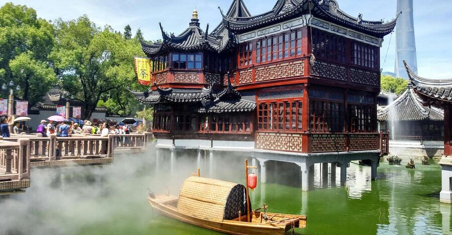 Shanghai: Private and Personalized Guided Tour - People’s Square and the former French Concession